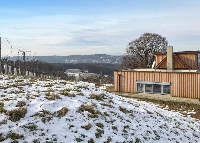 Schoenes בית נופש